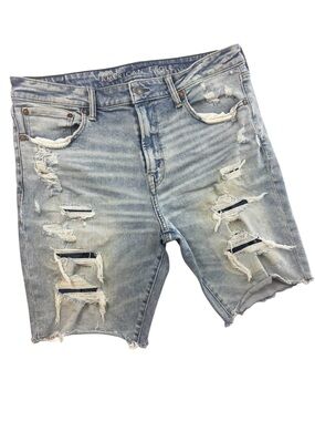 American Eagle Mens Shredded Rip & Repair Cutoff Light Wash Denim Shorts (36)